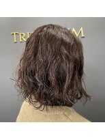 トリフォリウム 小牧店(TRIFOLIUM)&nbsp;「平巻き×波巻きのミックスパーマ」