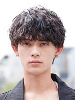 テン 心斎橋(tenn.)&nbsp;心斎橋シャドウパーマメンズマッシュウルフカット波巻きパーマ