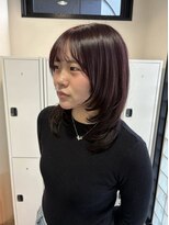 エイチ(811)&nbsp;レイヤーボブヘアカラーバレイヤージュ50代くるみちゃんヘア