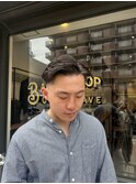 ナチュラルサイドパート×テーパーフェード
