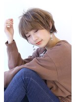 オーロ 宝塚店(ORO)&nbsp;オリーブカラーハイライトカラー小顔くすみカラーくびれショート