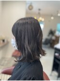 切りっぱなしボブ ゆる巻きアレンジ