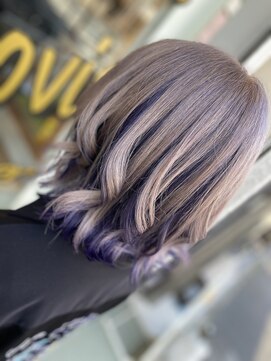 ラビス クローバー(Lovis clover) ミルクティー　ラベンダー　ココアベージュ