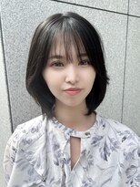 ウィルゴ(VIRGO) グレージュカラー小顔斜めバングミディアム