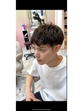 ウサギジュニア(ウサギjr.) くせ毛活かしショート