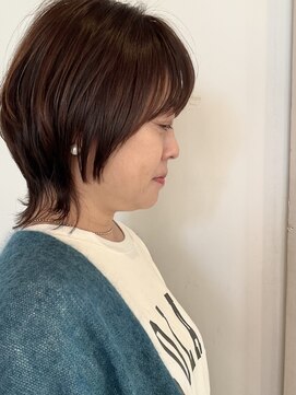 はなこの隣の美容室 マトリカリア 【新潟/グレイヘア/オージュア】