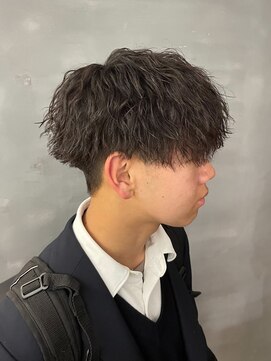 バース バイ ハピネス(BIRTH by happiness) men's ツイストスパイラルパーマ　ツイスパ