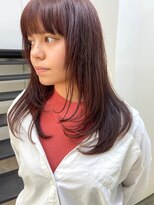 セル(CELL)&nbsp;レイヤーカット　テラコッタカラー　ワイドバング　セミロング