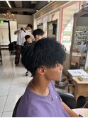 ブルーブラック　メンズカラー　マッシュパーマ　ツイスト　眉毛