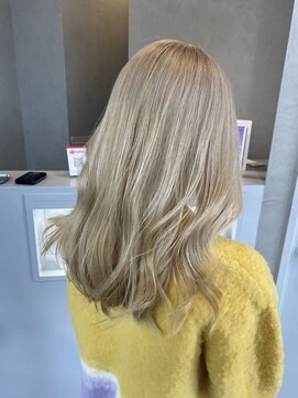 ジゼル 小倉(GiseL) ブロンドベージュ【かじ】/ GiseL小倉@kaji_de_experiences