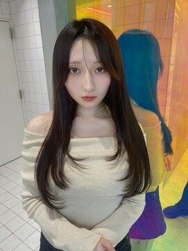 ロンドルーチェ 心斎橋(Lond luce) ダークアッシュ/ミディアムレイヤーカット［髪質改善/縮毛矯正］