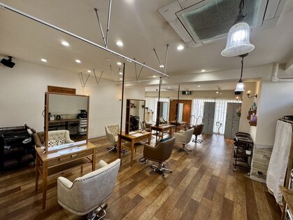 ラボヌール ヘアーウル 春日部西口店(La Bonheur hair heureux)の写真