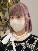 グレージュ切りっぱなしボブ前髪ありミニボブミルクティベージュ