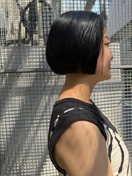 ビビト(bibito) bibito デザインカット ショートカット ウルフ