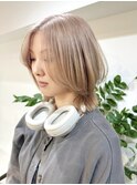 ★ミディアムレイヤーカット長めボブミルクティーベージュカラー