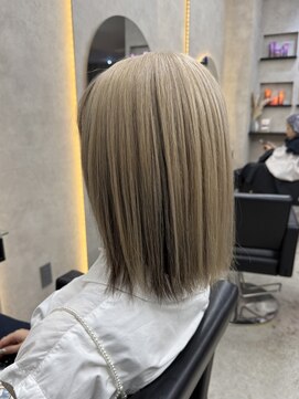 ルノン シェリー(LUNON cheliy) ハイライトカラーくびれヘアアプリコットオレンジ