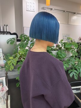 オーイット(ooit) ＊vivid blue×ぱっつんボブ＊