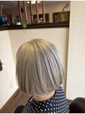 ハイトーンカラー艶カラー暖色系カラー束感ショートストレート