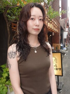 ネルケ 立川(nelke) ロングレイヤーパーマウェーブパーマ大人カジュアル立川