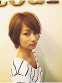 明るめカラーのグラデーションボブ