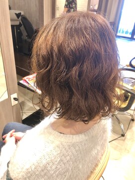 ヘアーサロンヴォイス 大野城店(Hair Salon Voice) ゆるふわパーマ、ミディ