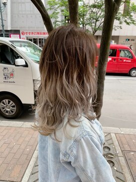 アスイン(asuin) 1度はやりたいバレイヤージュ