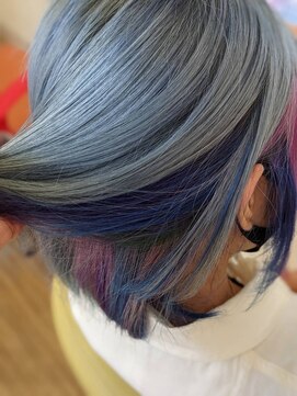 美容室ポケット ハイライトダブルカラーインナーカラーバレーヤージュハイトーン