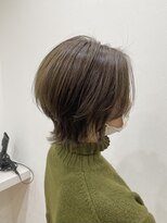 アクルヘアーバイテソロ(AKUR hair by tesoro)&nbsp;オリーブグレージュショート