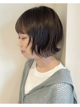 ルートヴィッヒ(Ludwig) ちょこんと外はねミニウルフ