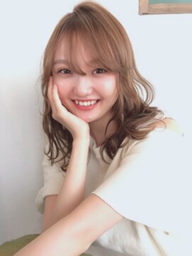 スピガ(SPIGA) ゆるふわセミロング