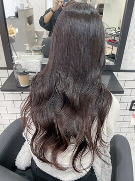 アンド(ANDO) 【本町】暗めボルドー 艶と透明感 ウェーブ 波巻きロング 韓国