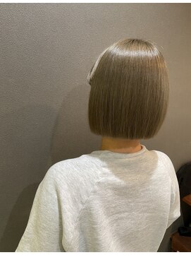 ダム(DaM) ハイトーンボブ