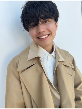 ガーデン タチカワ(garden tachikawa) マッシュ/センターパート/波巻き/毛流れ