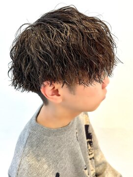 イーストハムアネーロ(EAST HAM anello) メンズパーマ/ツイスト/波巻き/スパイラル