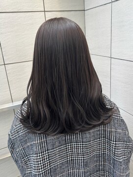 セラ(Cela) こなれ感up！柔らかグレージュカラー