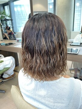 アウラ(AURA) ウェーブパーマゆるふわパーマ