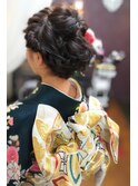 華やか編み込みアップスタイル