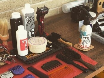 シティインディアンズ(CITY INDIANS)の写真/【天文館/20時まで営業】本物志向の男性のためのバーバースタイル。ワンランク上の男前ヘアはおまかせ！