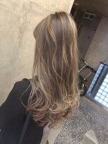 キー(kｅｙ)&nbsp;ハイライトアッシュベージュ