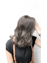 シュプバイトゥーミー(sup.by tomee)&nbsp;アイスブルー【担当 末吉】