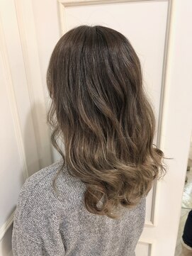 クロップ エス 湘南辻堂(crop es) crop es 湘南辻堂 yuuka☆大人女性のバレイヤージュ