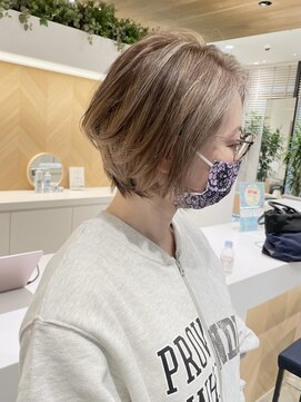 ステアケース 武蔵小杉店(stair:case) ナチュラルバレイヤージュ 脱白髪染め30代40代50代