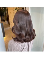 ドロシー 郡山桑野店(Dorothy)&nbsp;ミニウルフチェリーブラウンホワイトグレージュフェザーパーマ