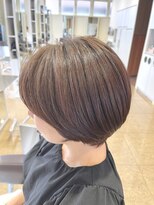 レッド(ReD)&nbsp;白髪染め　白髪ぼかし　白髪ぼかしハイライト　ブリーチ　金沢