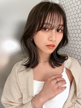 サイン 渋谷(SIGN) レイヤーカットインナーカラーイヤリングカラー色落ち綺麗表参道