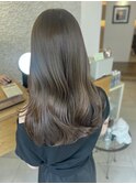 ブリーチなし透け感ミントベージュレイヤーカット
