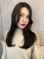 ルームバイシー 新宿(Loom. by Sea)&nbsp;ミディアム×暗めカラー[デザインカラー/フェイスフレーミング]