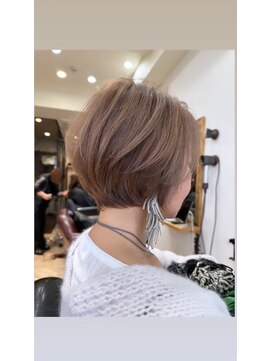 ハーツ(Heart's) 40代50代60代白髪ぼかしショートボブ