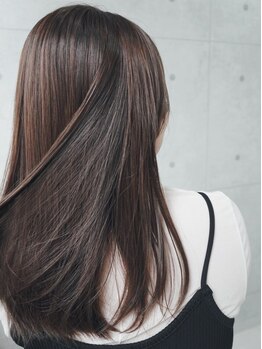 ネリネ(nerine)の写真/【ファイバープレックス、イルミナ】人気の髪質改善、Aujuaトリートメントやイルミナカラー取扱い◇