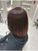 ツヤ感ワインレッド